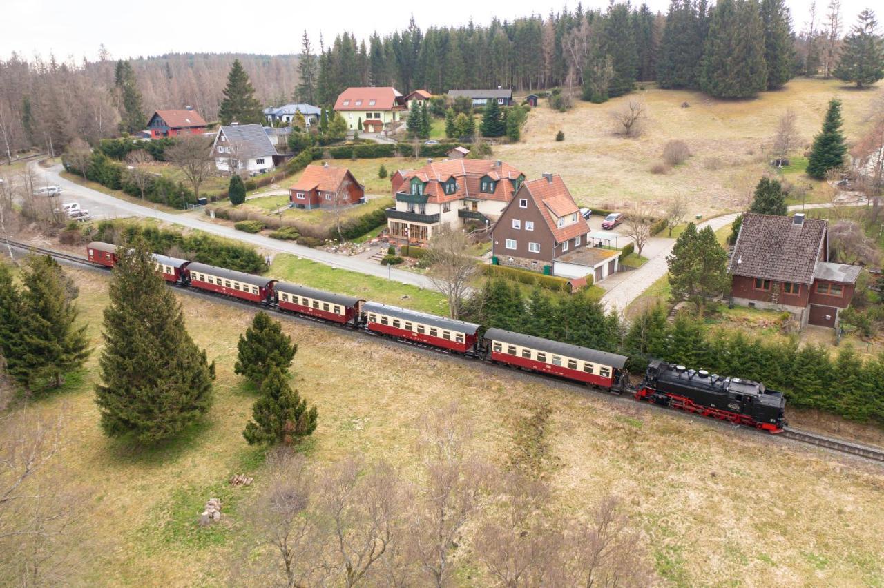 Hotel Und Berggasthof Zum Sonnenhof Sorge Bagian luar foto