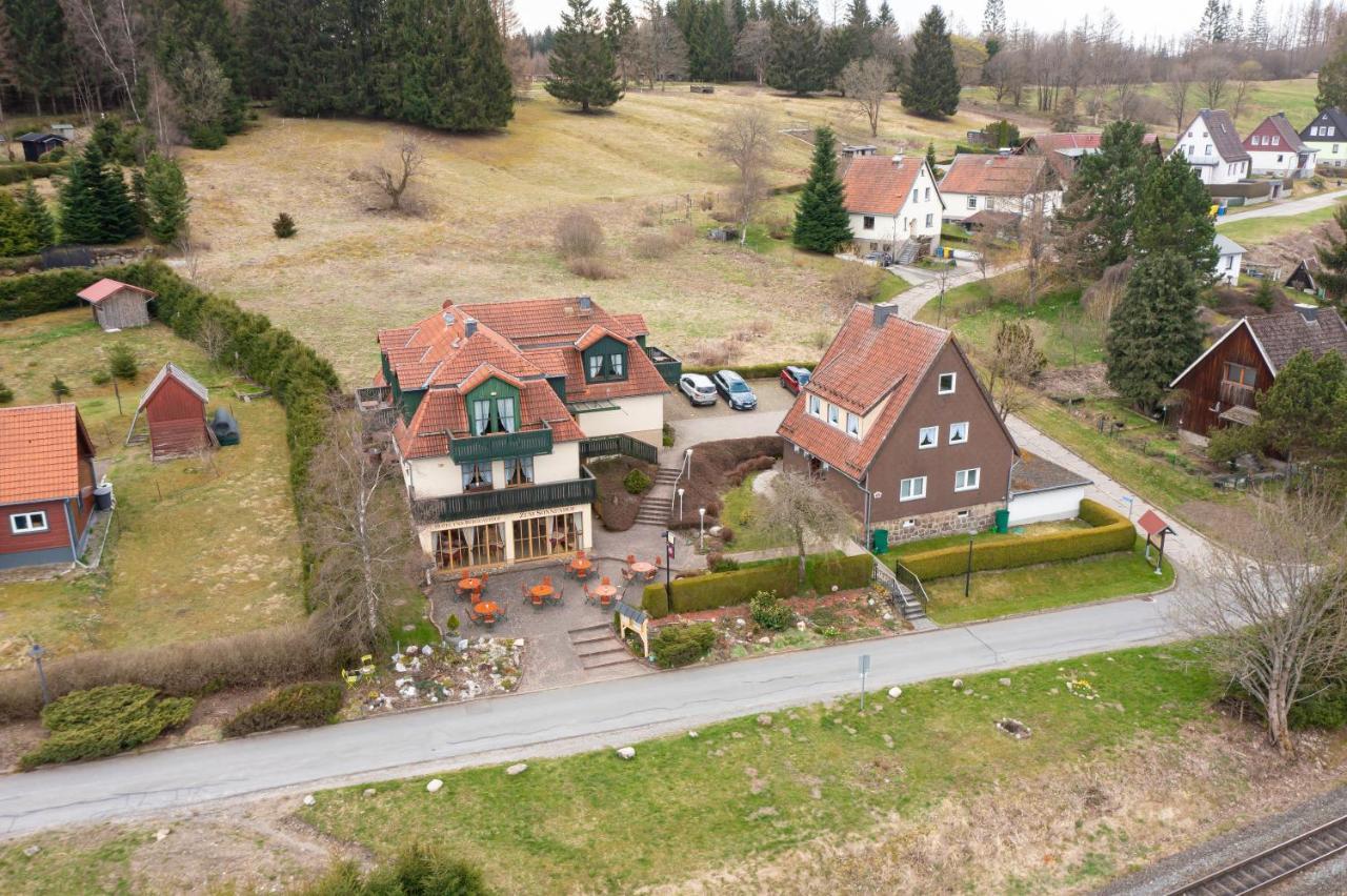 Hotel Und Berggasthof Zum Sonnenhof Sorge Bagian luar foto